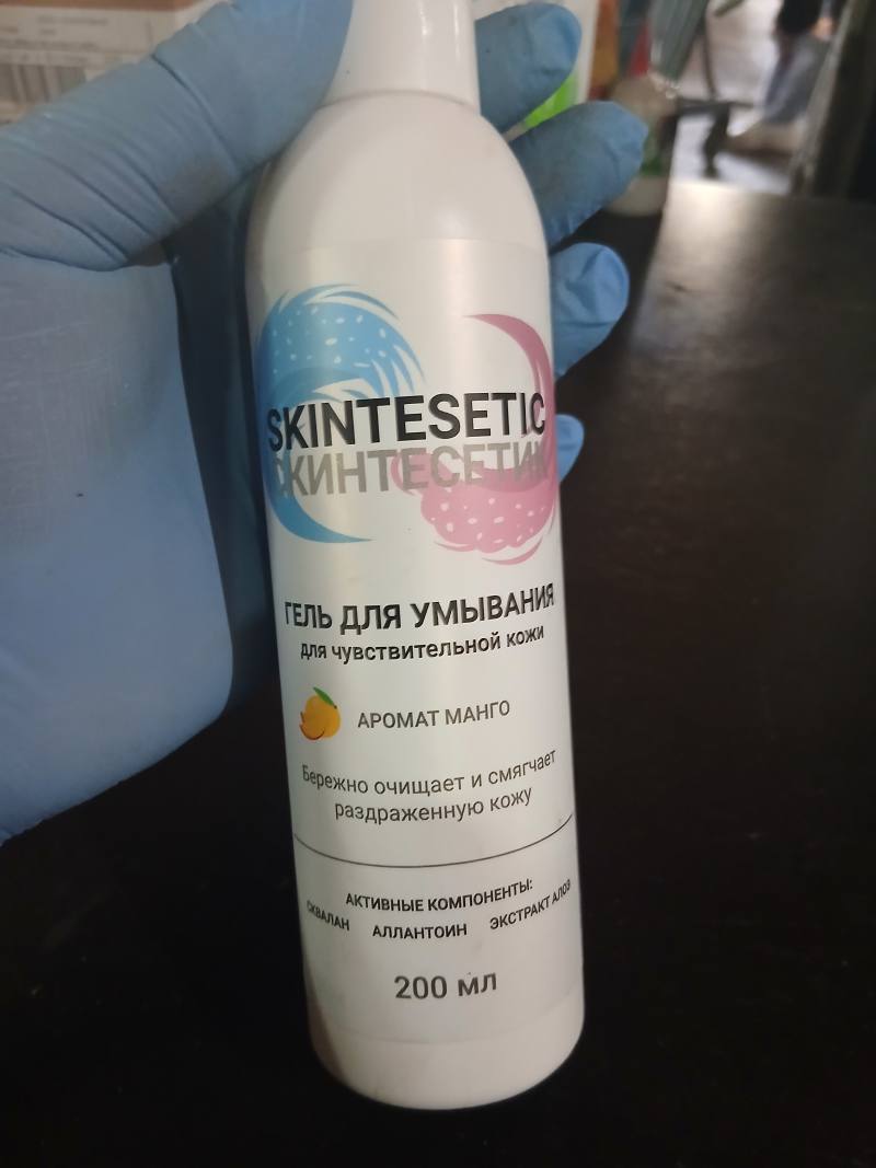 Гель для умывания для чувствительной кожи SKINTESETIC Аромат Манго
