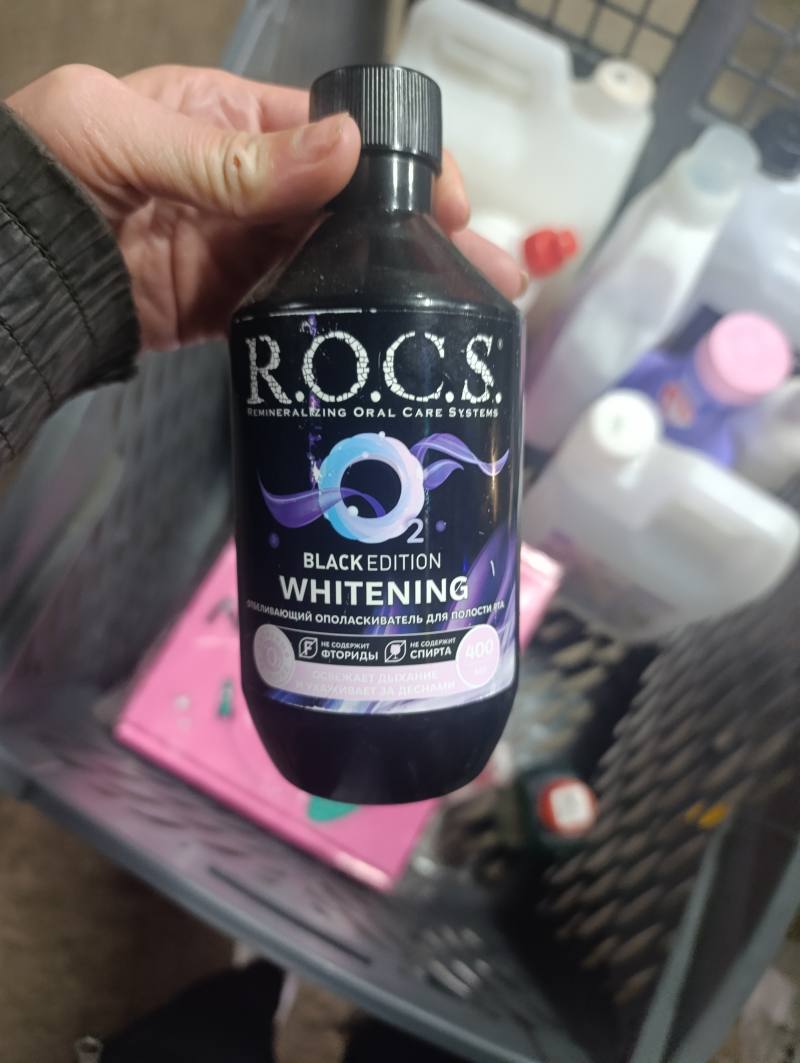 Ополаскиватель для полости рта R.O.C.S. Black Edition Whitening