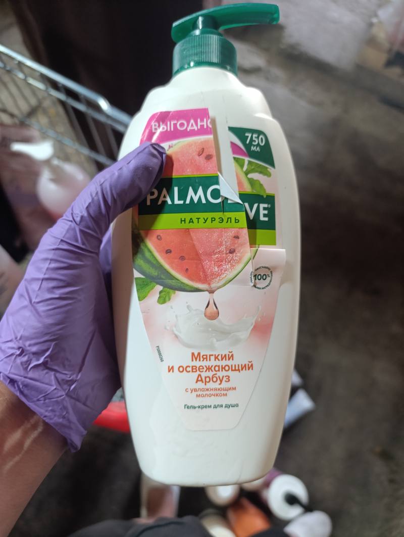 Palmolive Натурэль Мягкий и освежающий Арбуз гель-крем для душа