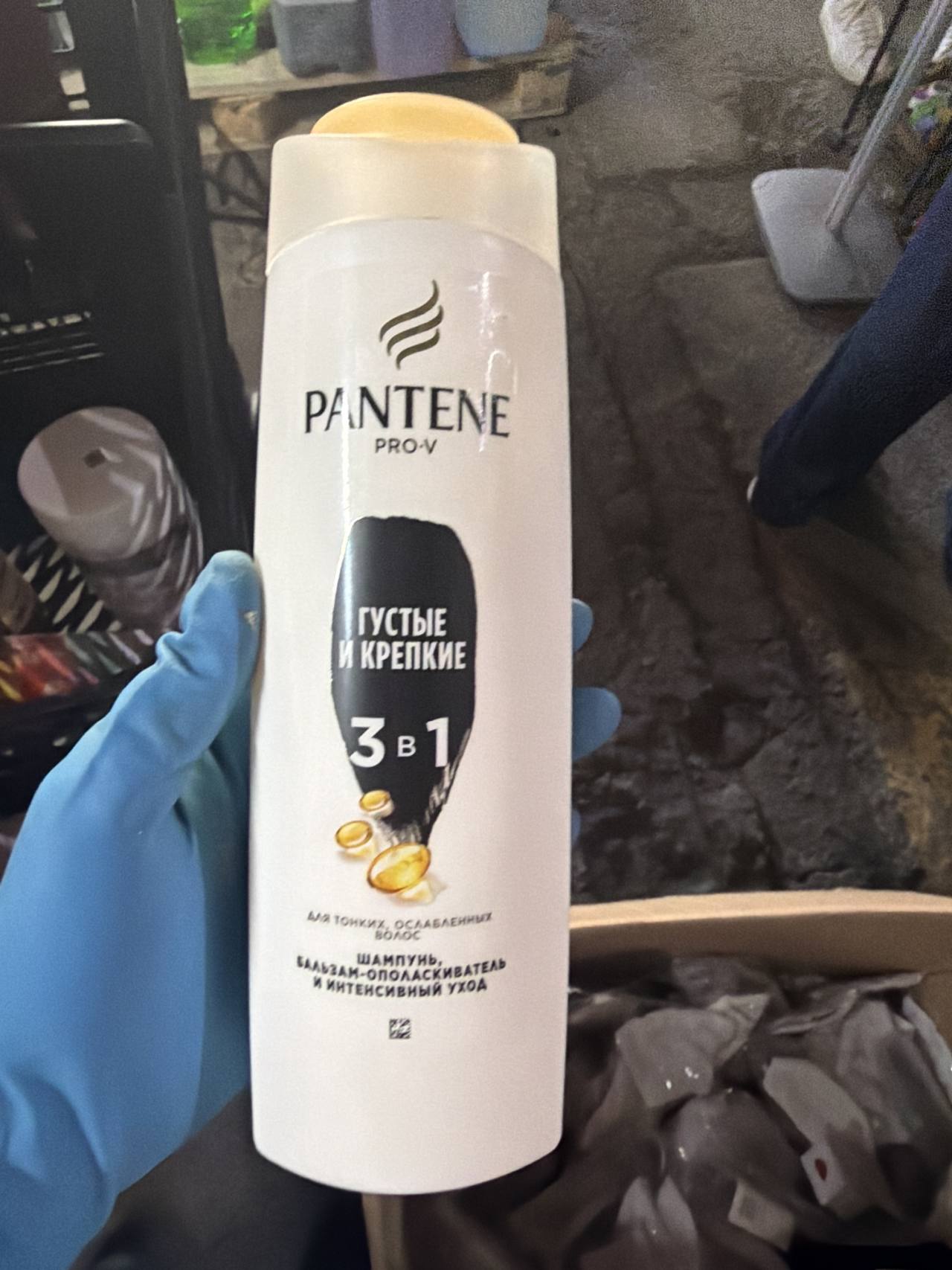 Шампунь-бальзам-ополаскиватель Pantene Pro-V Густые и Крепкие 3 в 1