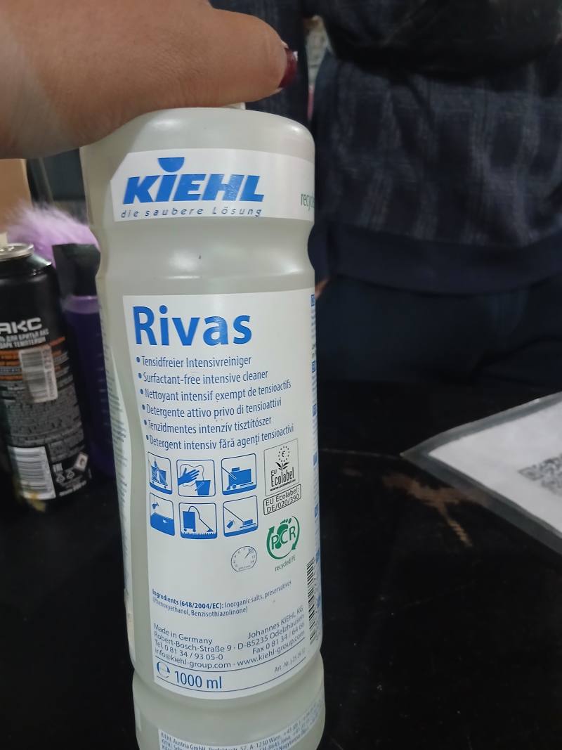 Rivas Surfactant-free intensive cleaner