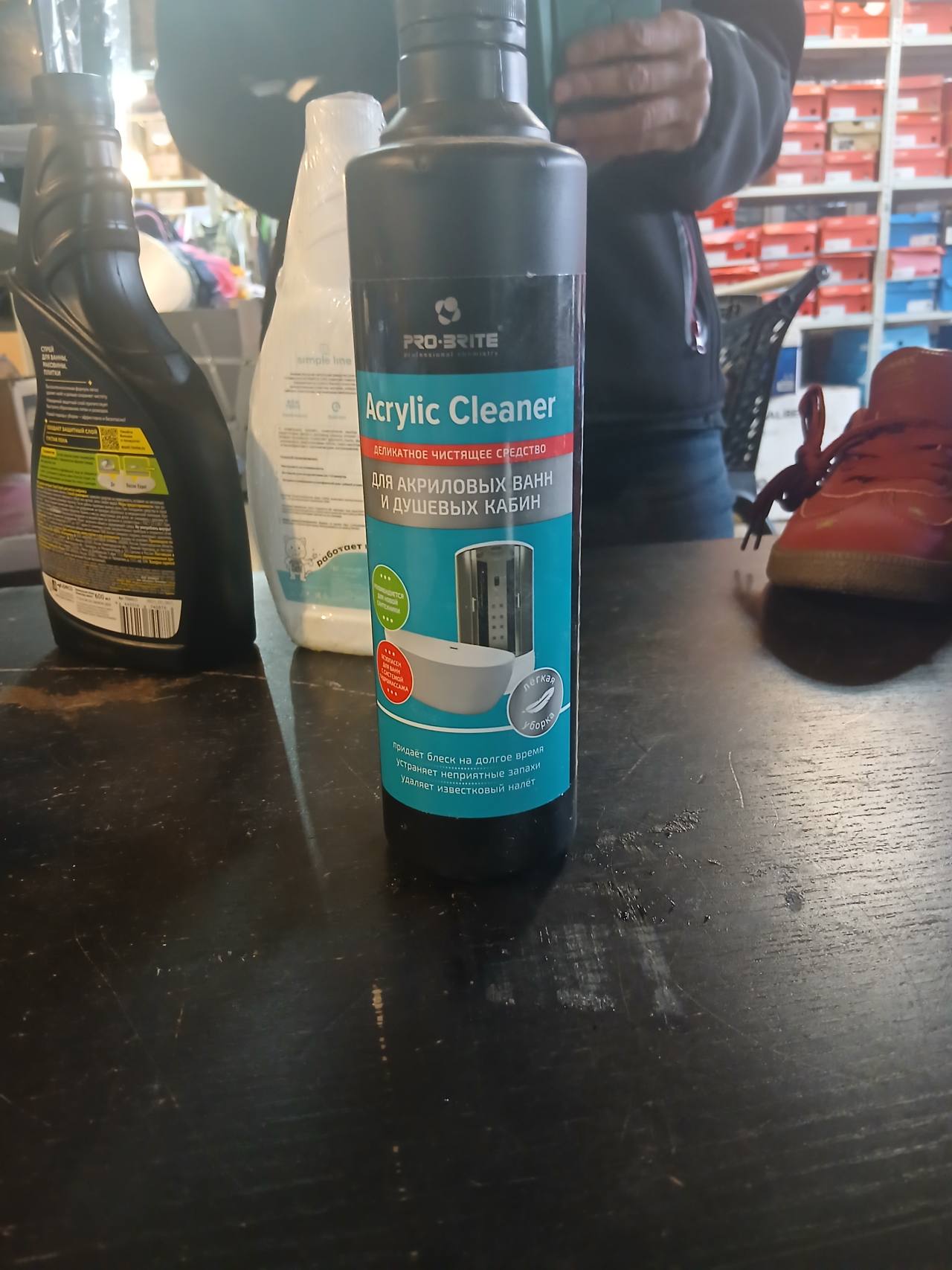Pro-Brite Acrylic Cleaner, деликатное чистящее средство для акриловых ванн и душевых кабин