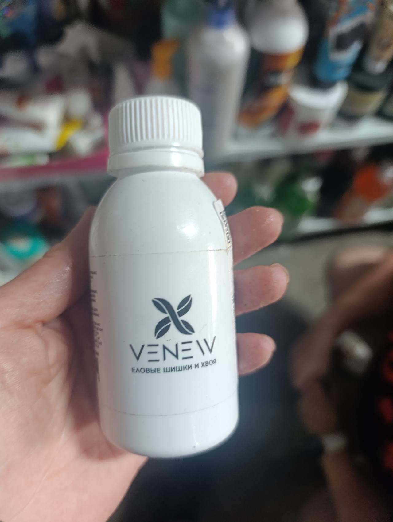 VENEW Еловые шишки и хвоя