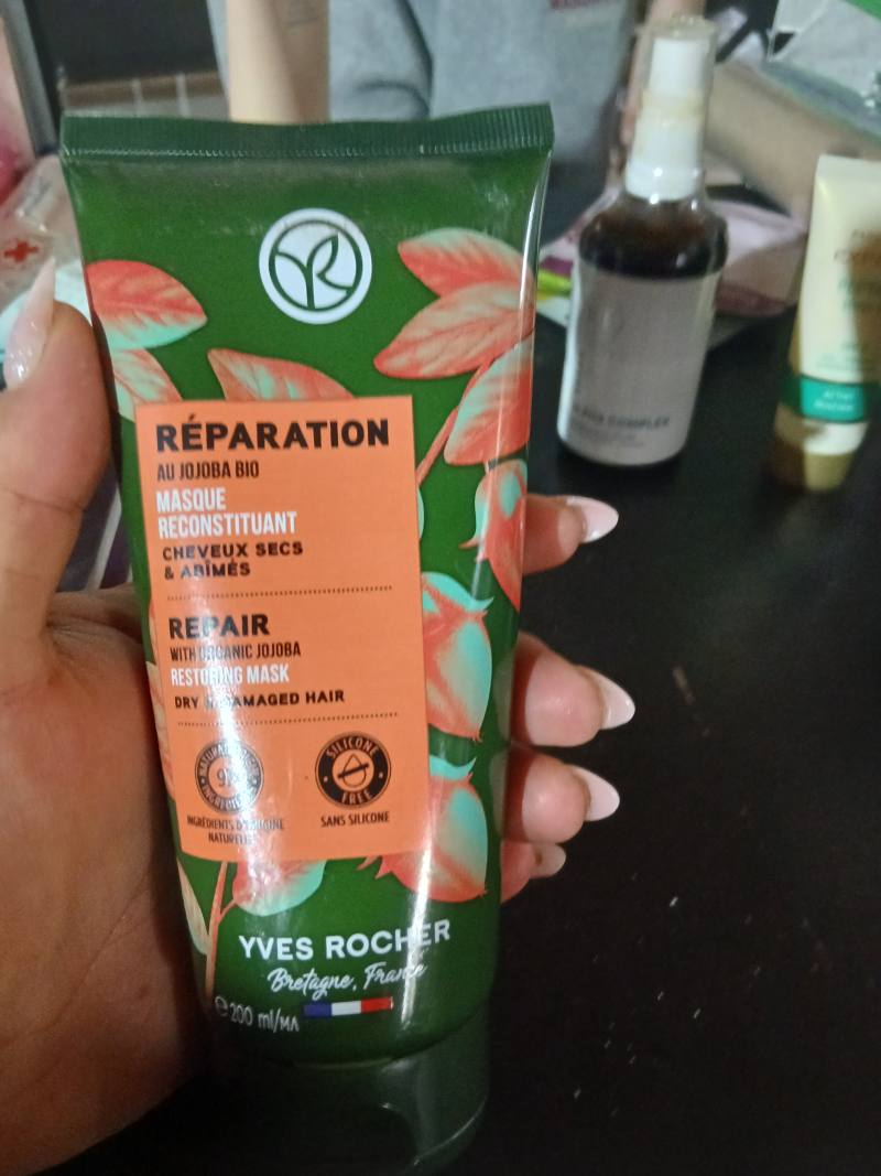Yves Rocher Repair восстанавливающая маска с органической жожоба для сухих и повреждённых волос