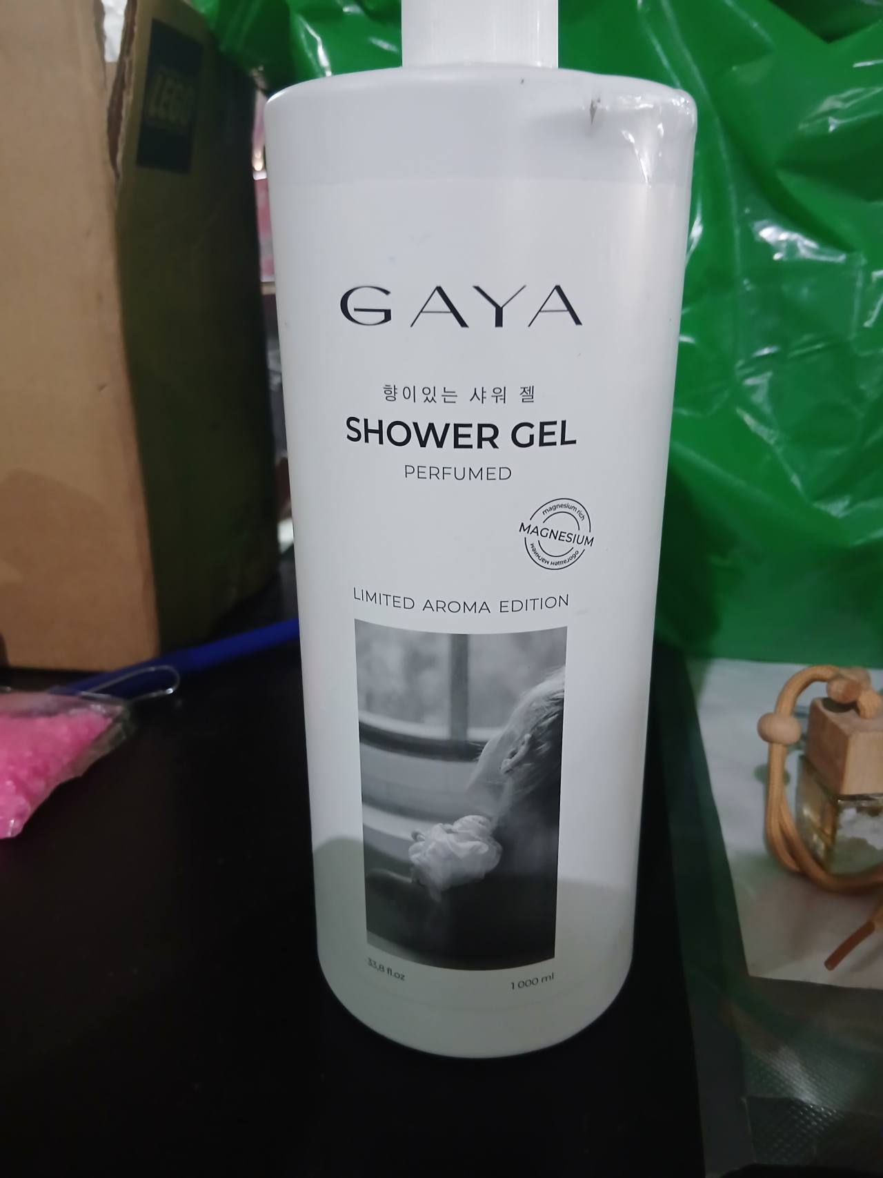 GAYA Perfumed Shower Gel Limited Aroma Edition