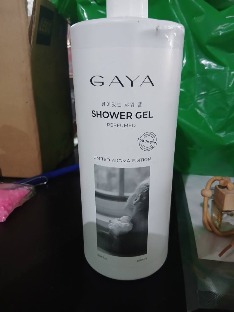 GAYA Perfumed Shower Gel Limited Aroma Edition