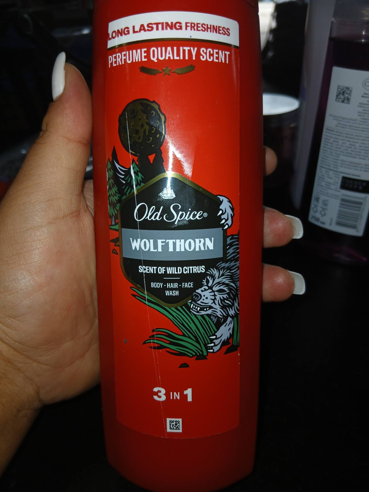 Old Spice Wolfthorn Scent of Wild Citrus 3 in 1 Body Hair Face Wash