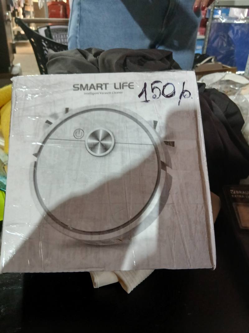 SMART LIFE Intelligent Vacuum Cleaner