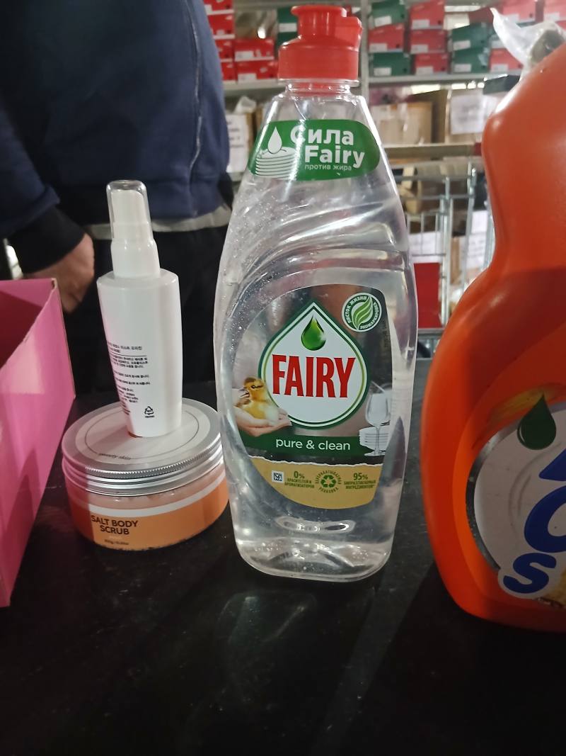 Fairy Pure & Clean против жира