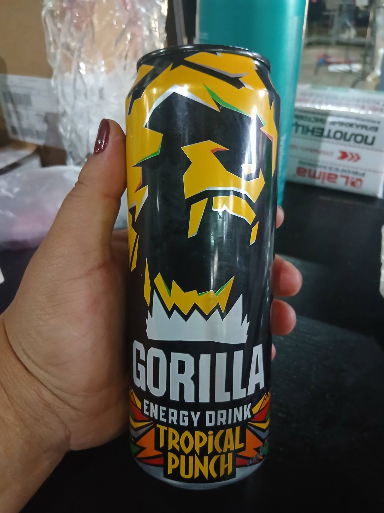Энергетический напиток Gorilla Tropical Punch