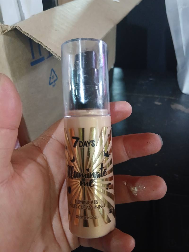 7 DAYS Illuminate Luminous Fluid Cream 4-in-1