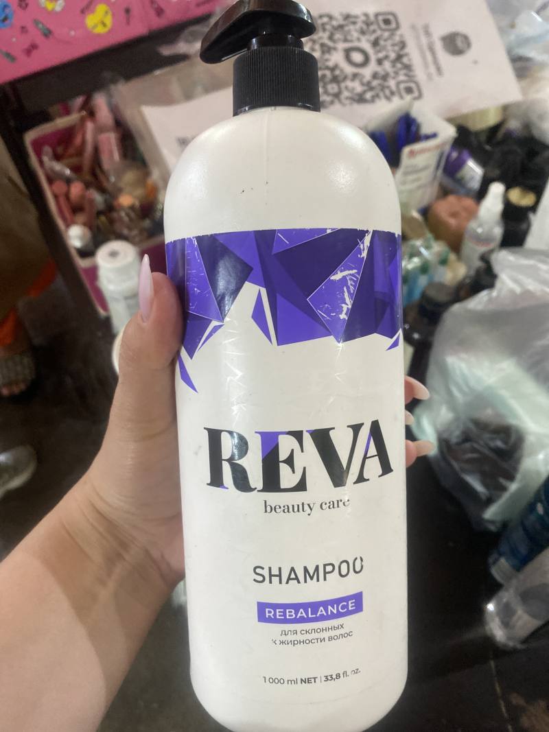 REVA SHAMPOO REBALANCE для склонных к жирности волос