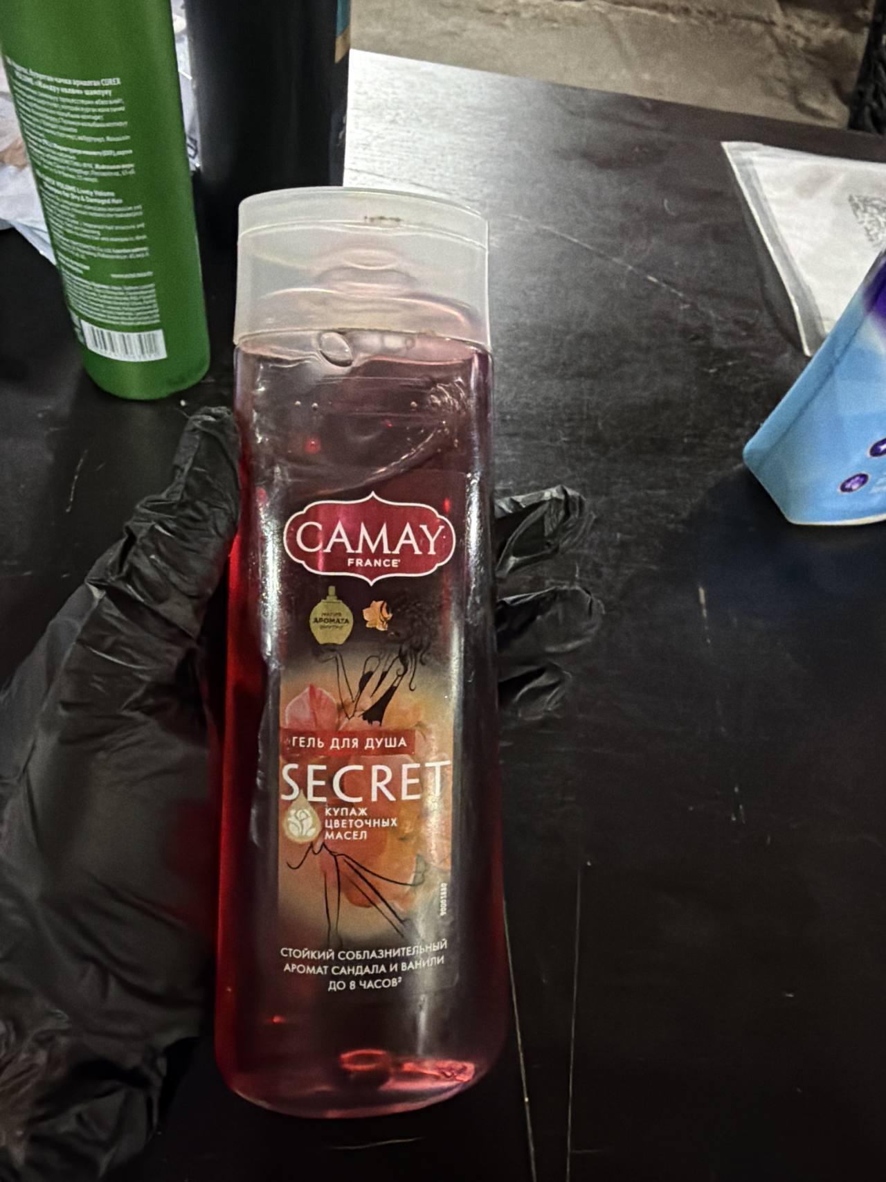 Camay Secret Гель для душа Купаж цветочных масел