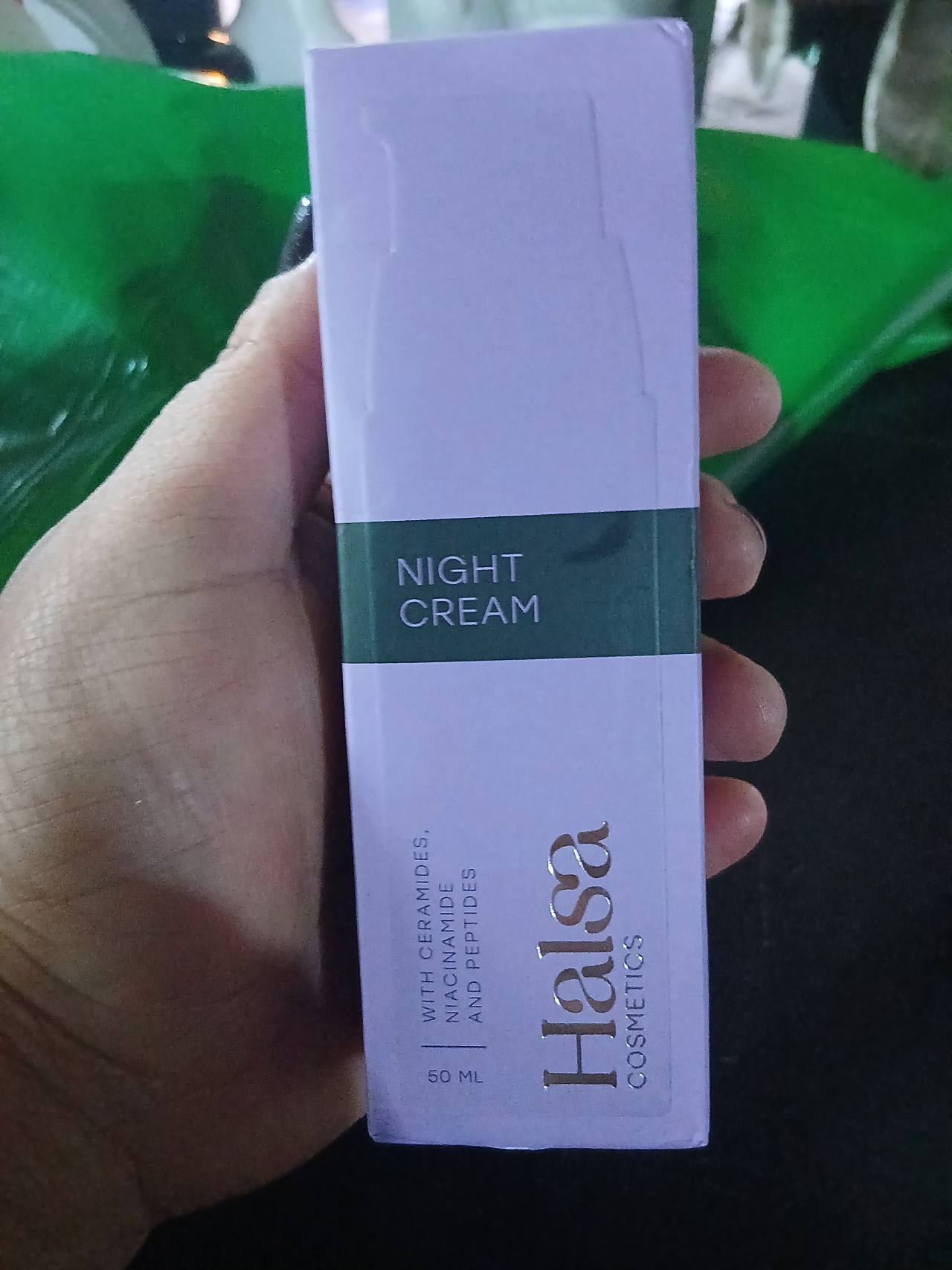 Night Cream With Ceramides, Niacinamide And Peptides