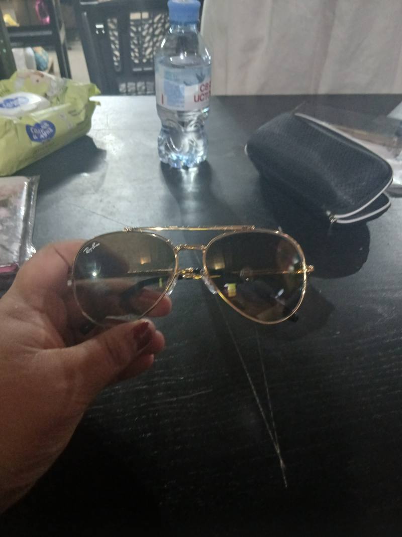Солнцезащитные очки Ray-Ban