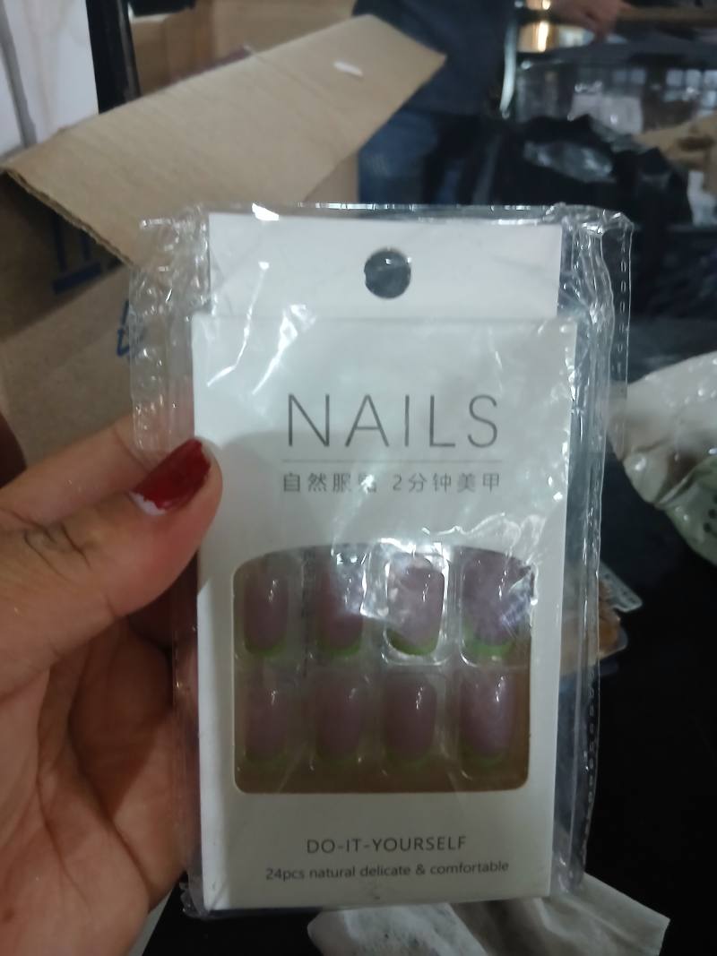 NAILS 24pcs natural delicate & comfortable