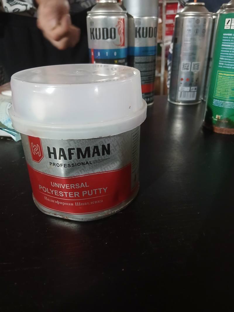 HAFMAN Professional Universal Polyester Putty