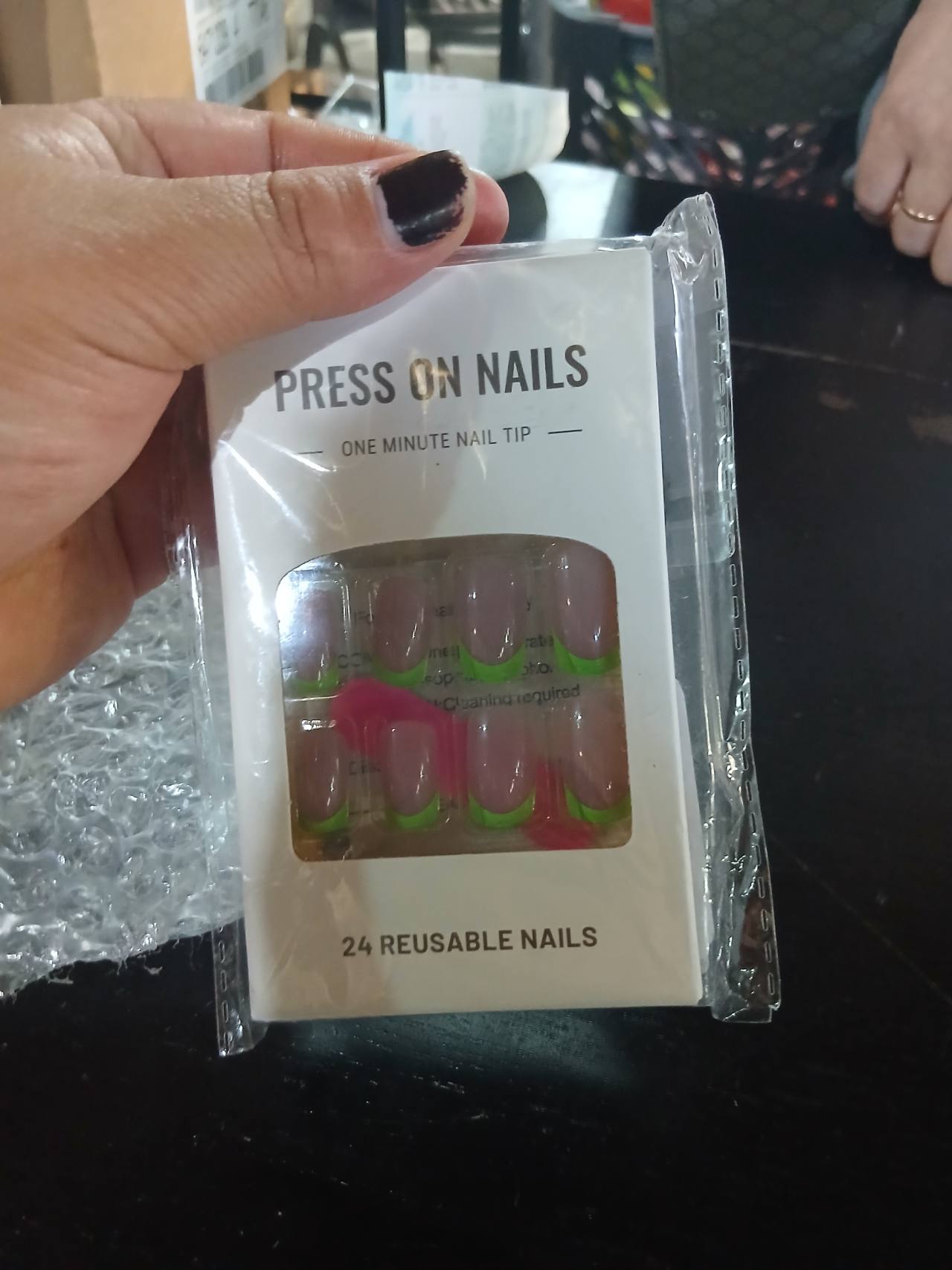 Press On Nails One Minute Nail Tip 24 Reusable Nails