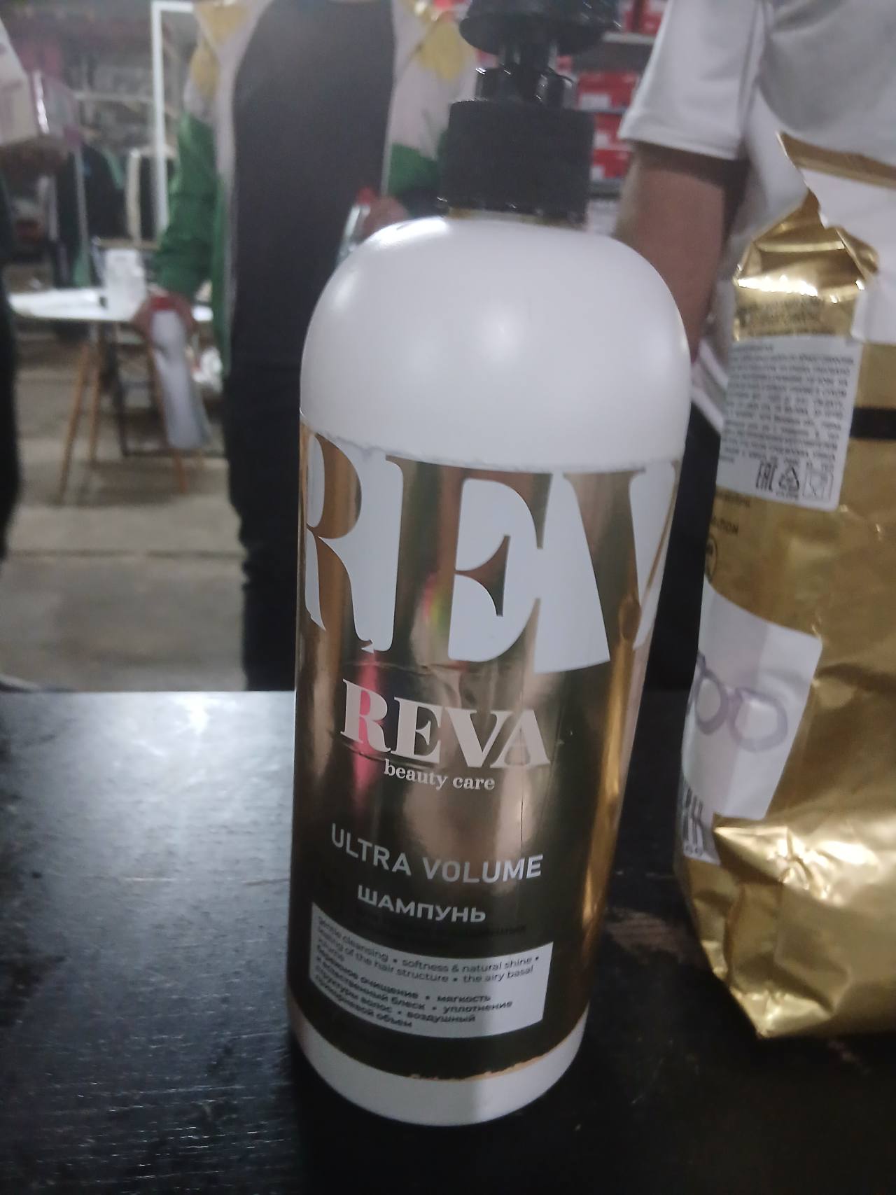 Шампунь REVA beauty care Ultra Volume