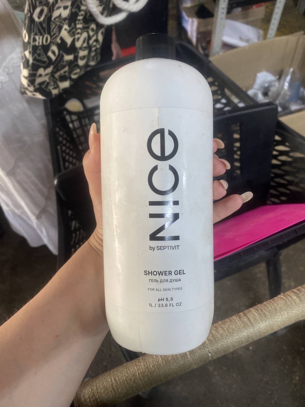 NICE SHOWER GEL by SEPTIVIT