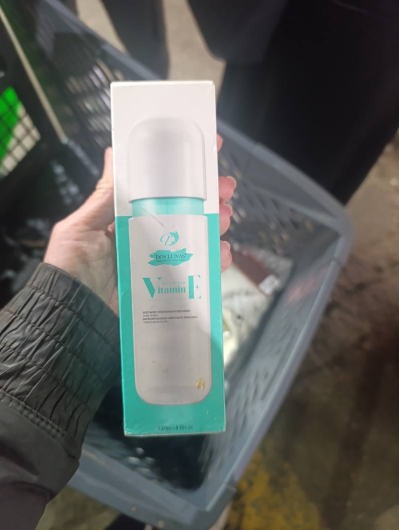 DOS LUNAS Vitamin E Deep Moisturizing Micro-Repairing Face Toner