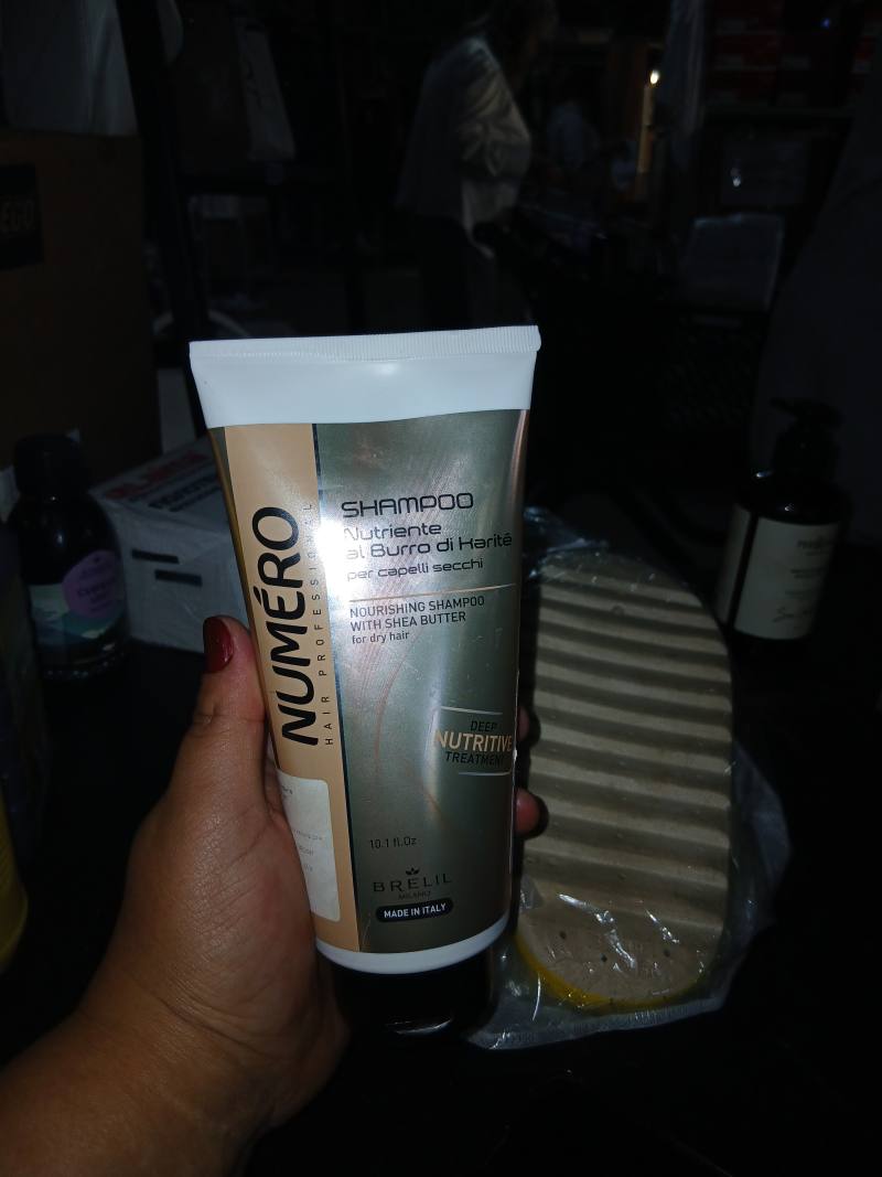 NUMERO Nourishing Shampoo with Shea Butter for dry hair