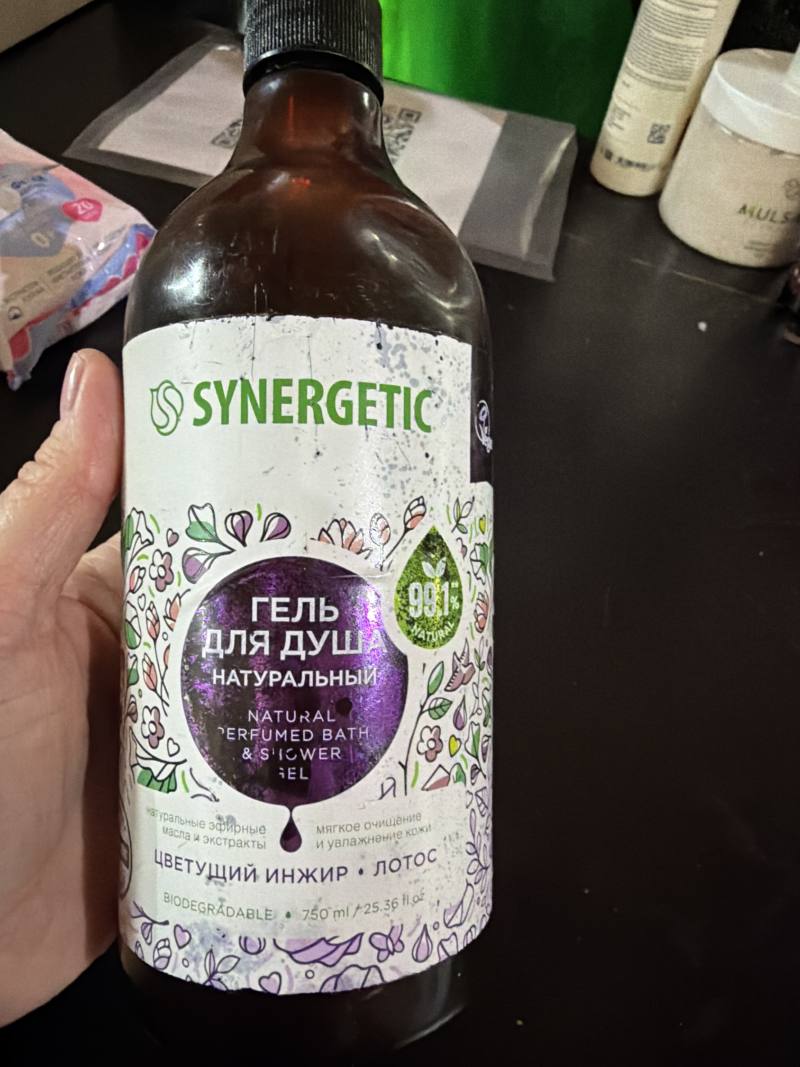 Гель для душа SYNERGETIC Натуральный ЦВЕТУЩИЙ ИНЖИР • ЛОТОС