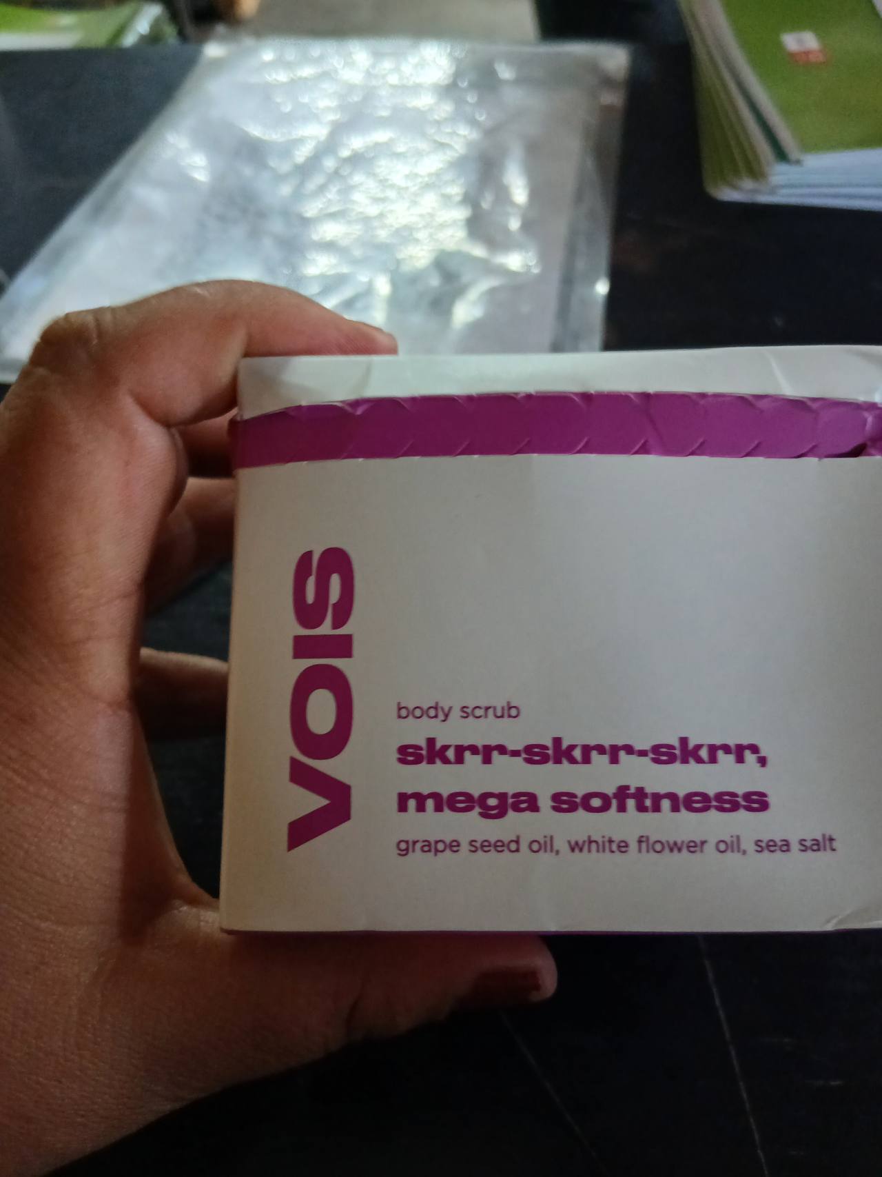 VOIS body scrub mega softness