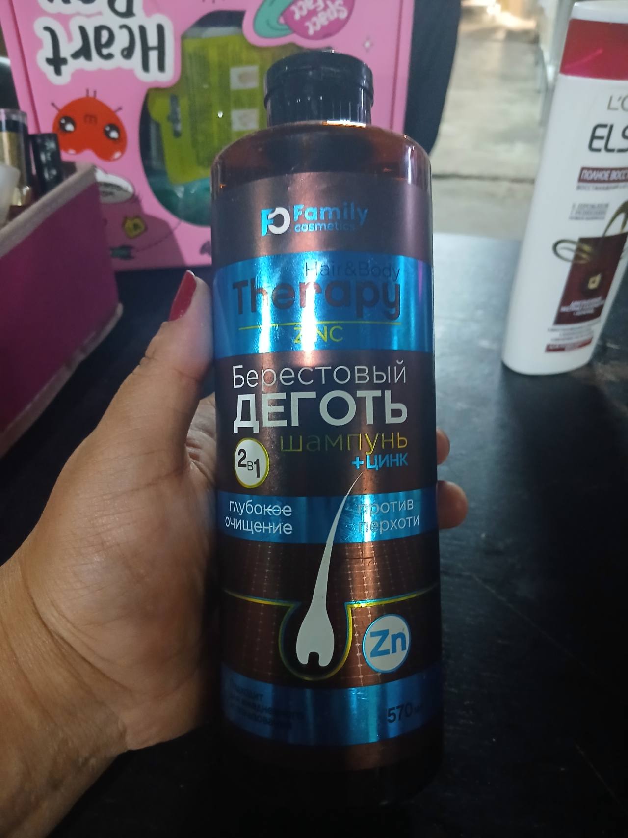 Шампунь Family Cosmetics Берестовый Деготь + Цинк 2в1
