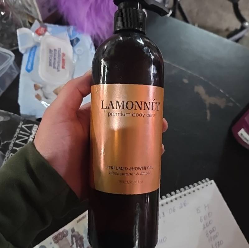 Парфюмированный гель для душа LAMONNÉT black pepper & amber