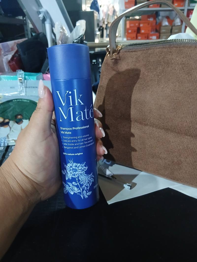 Vik Mate Shampoo Professional
