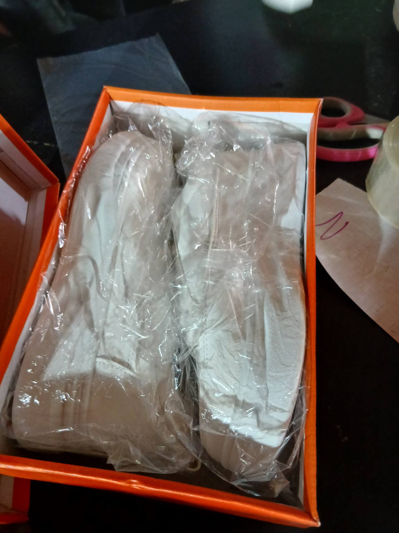 Кроссовки