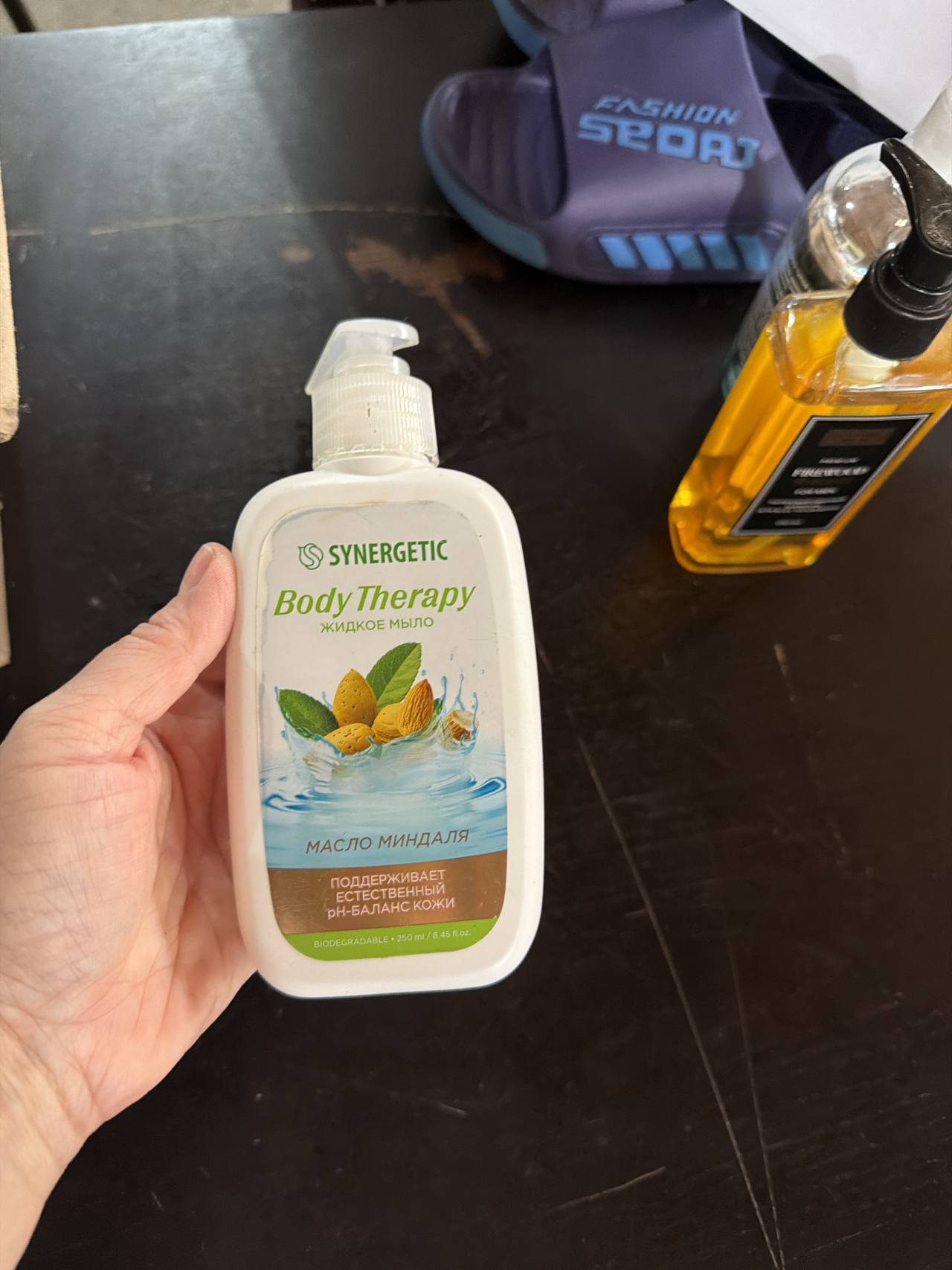 Жидкое мыло Body Therapy Масло миндаля