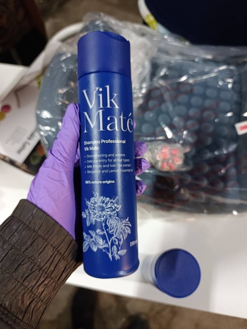 Vik Mate Shampoo Professional