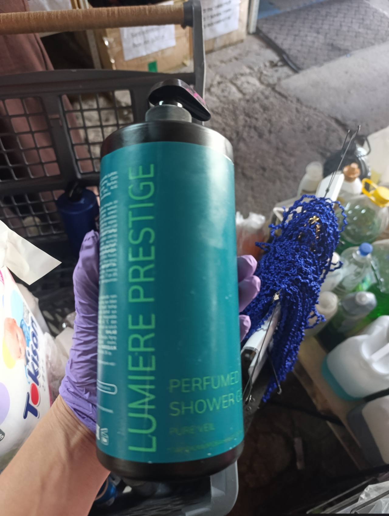 PERFUME SHOWER