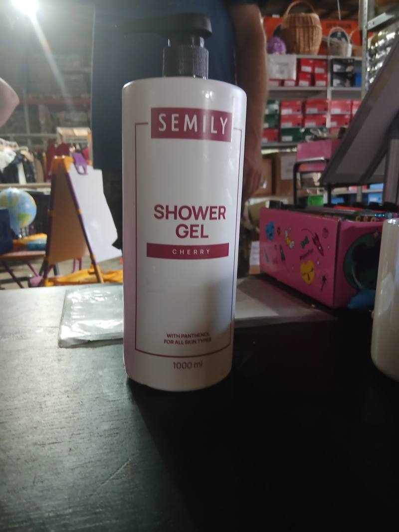 SEMILY Shower Gel Cherry