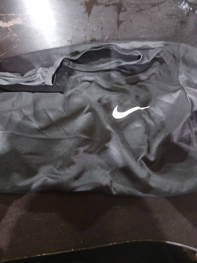 Одежда Nike