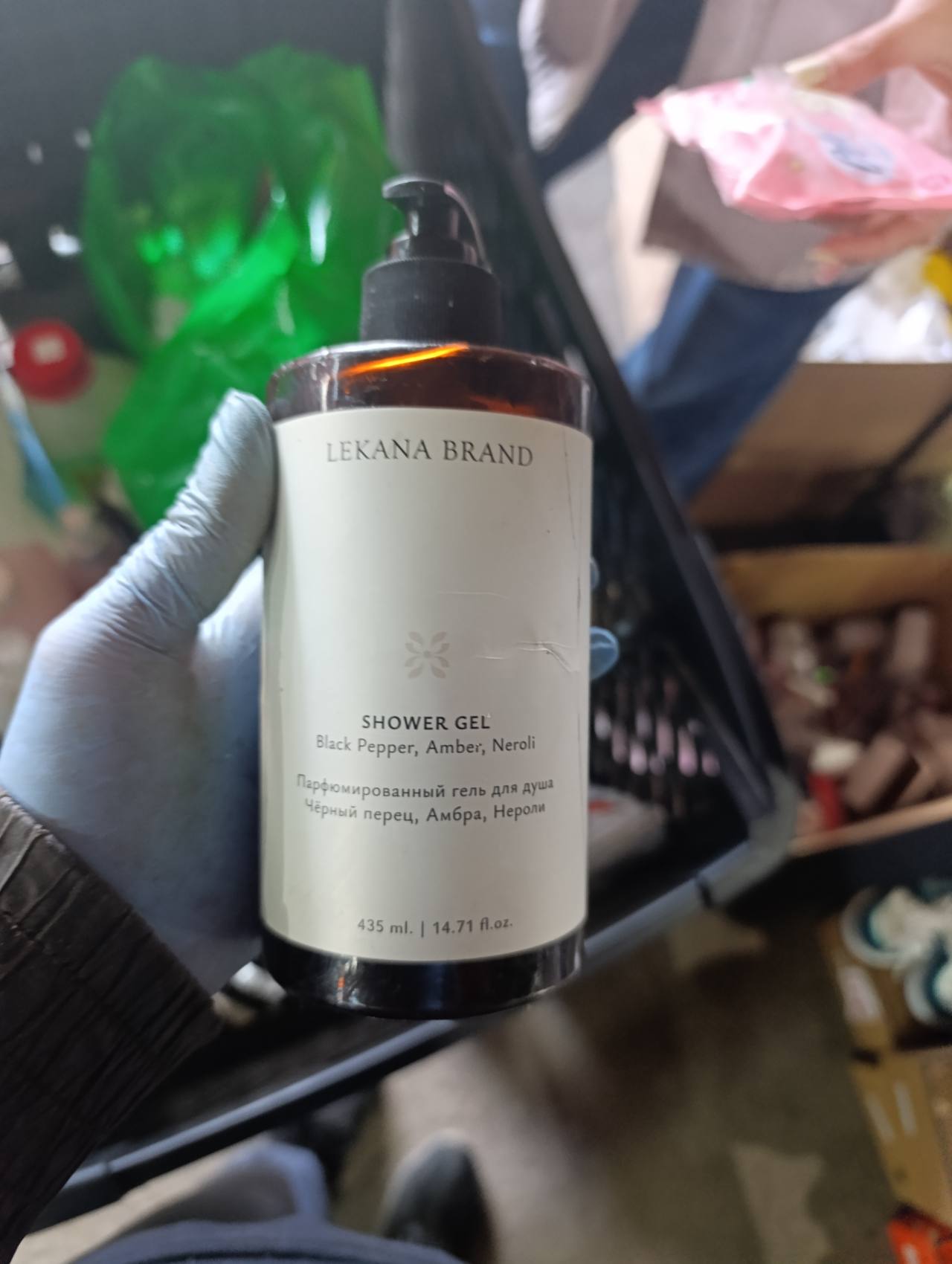 LEKANA BRAND Парфюмированный гель для душа Black Pepper, Amber, Neroli