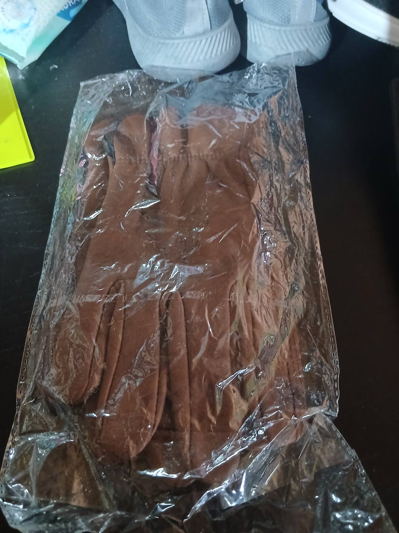Перчатки