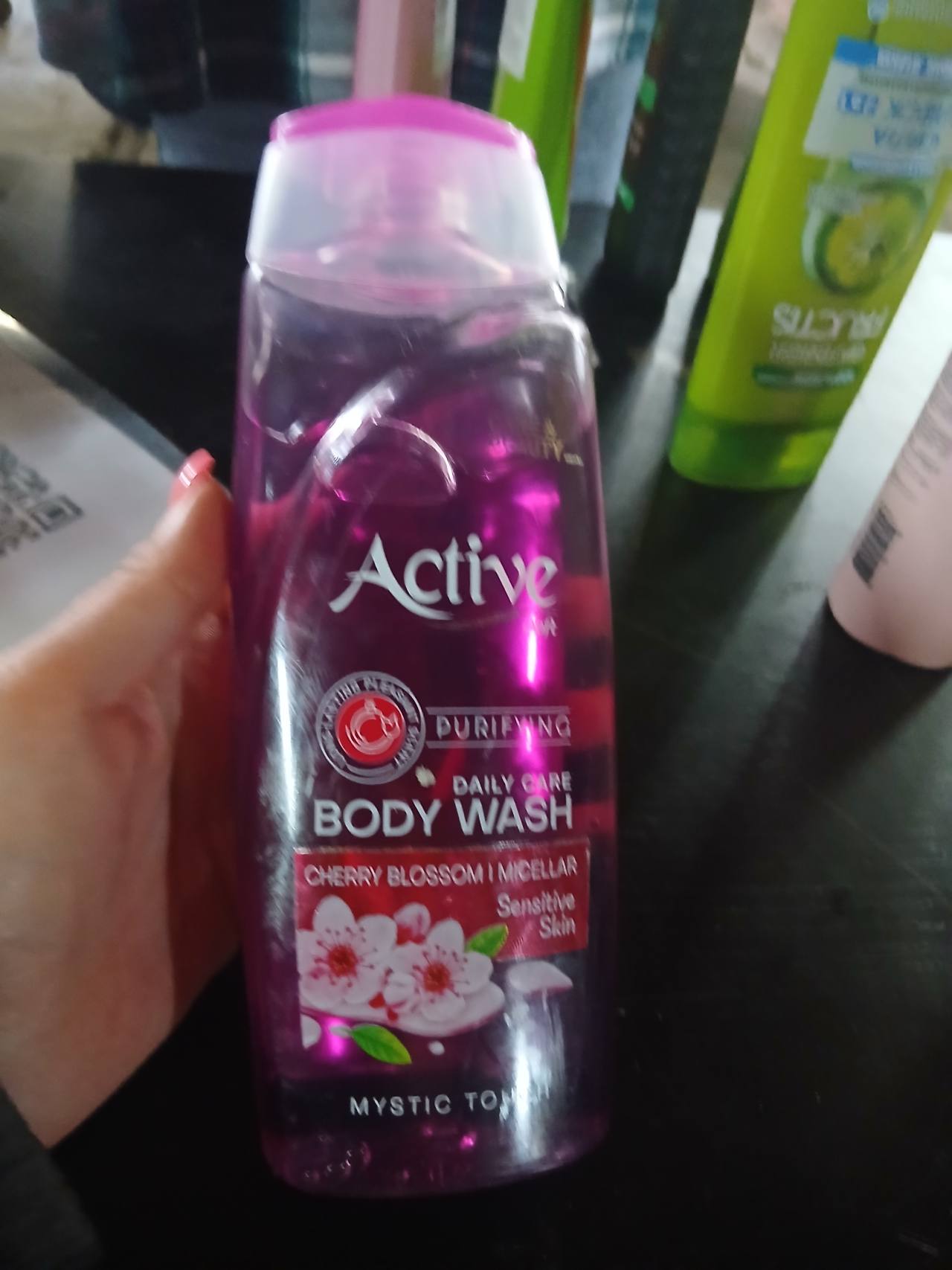Active Purifying Daily Care Body Wash Cherry Blossom Micellar Sensitive Skin