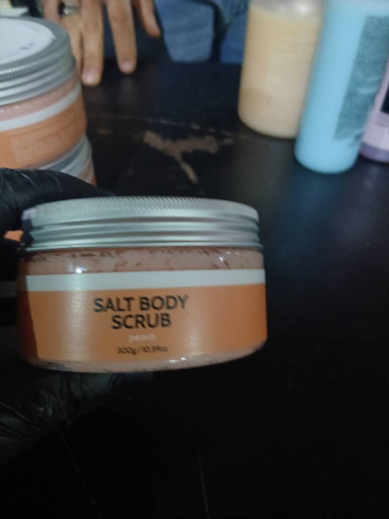 SALT BODY SCRUB peach