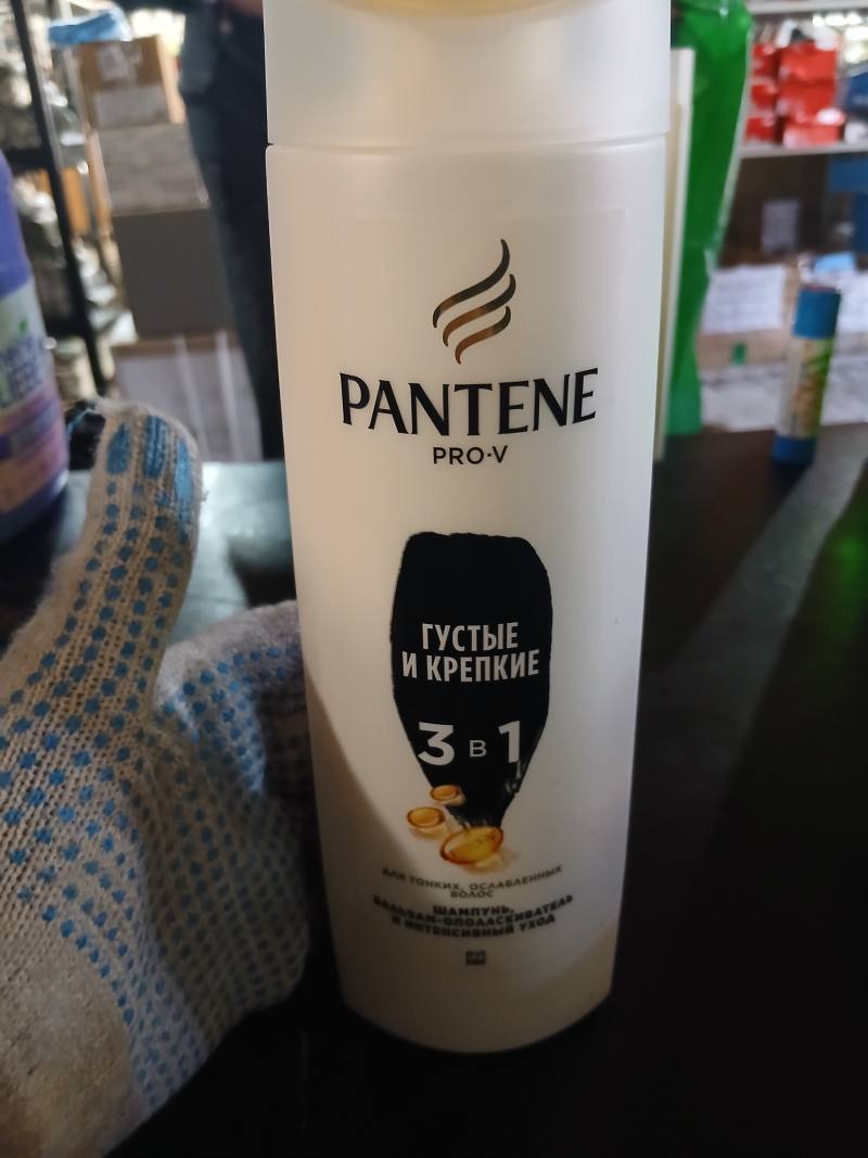 Pantene Pro-V Шампунь «Густые и крепкие» 3 в 1