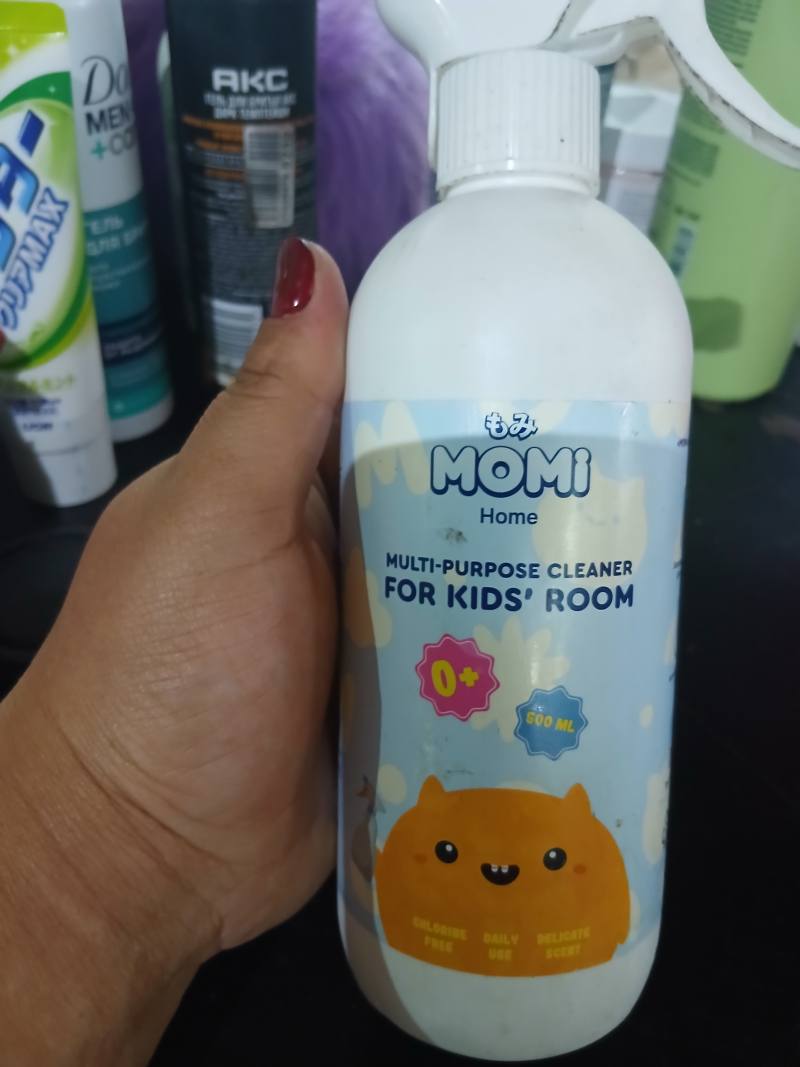 Multi-Purpose Cleaner for Kids' Room