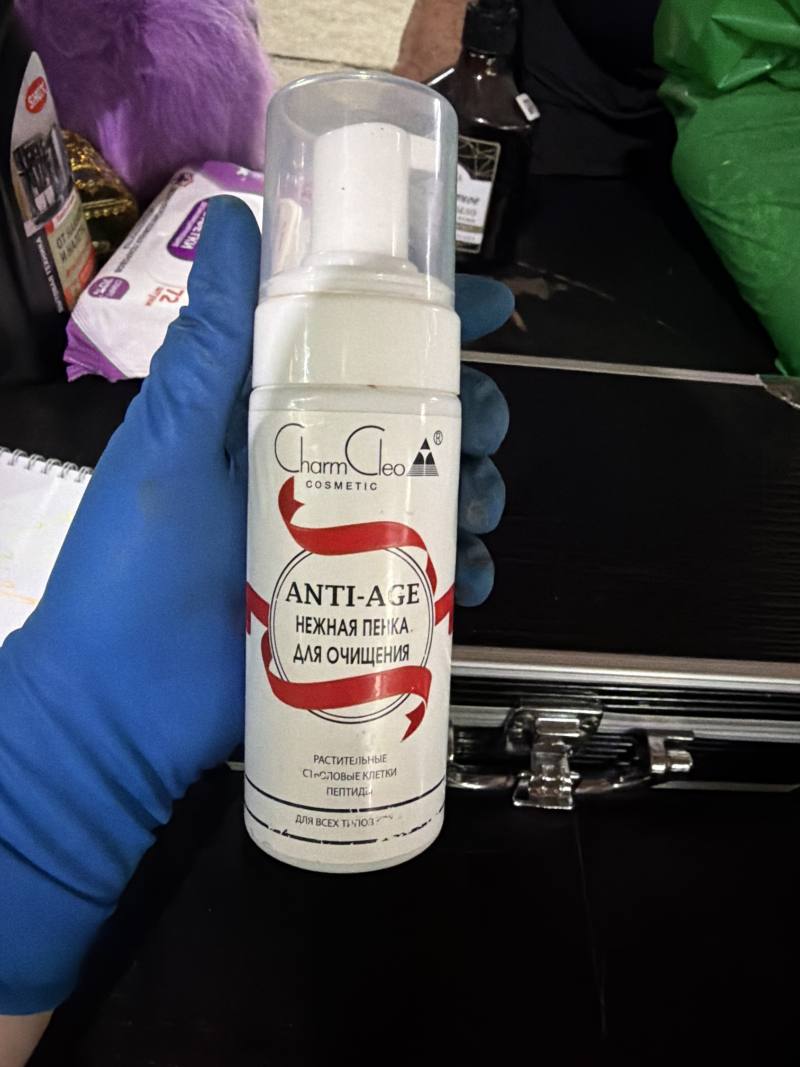 Charm Cleo ANTI-AGE Нежная пенка для очищения