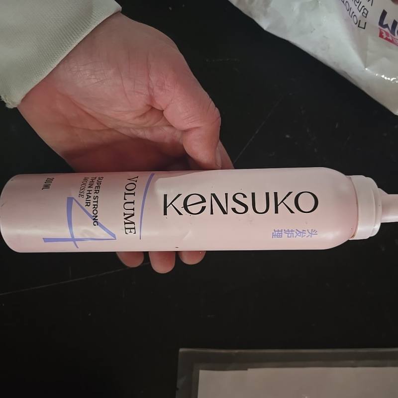 Kensuko VOLUME SUPER STRONG THIN HAIR MOUSSE 200 ML