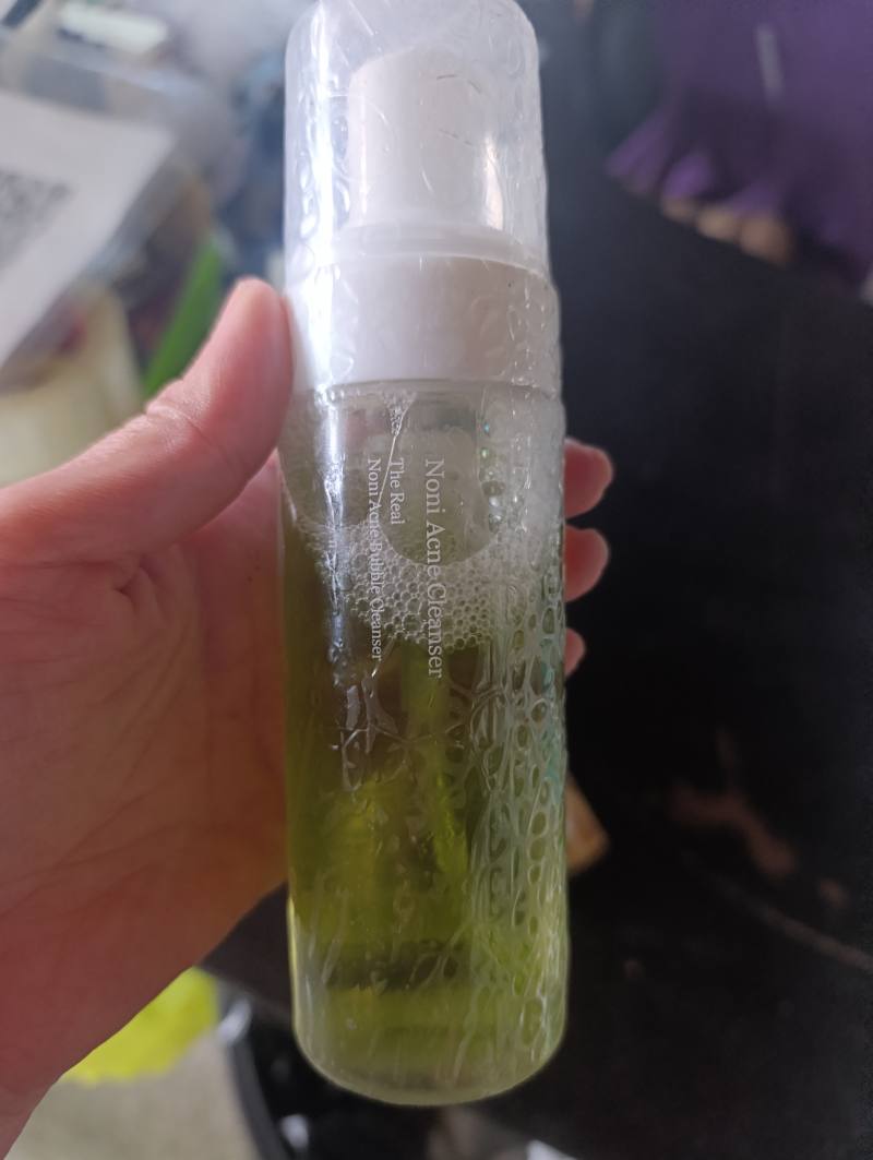 Noni Acne Bubble Cleanser