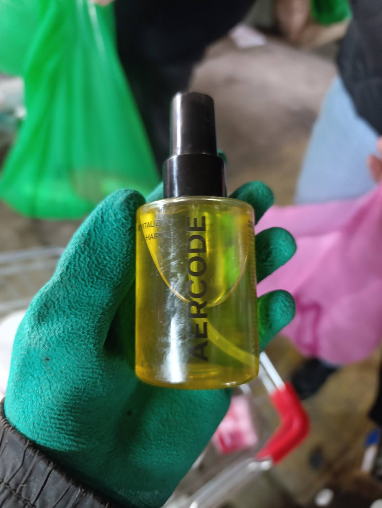 REVITALIZING HAIR OIL