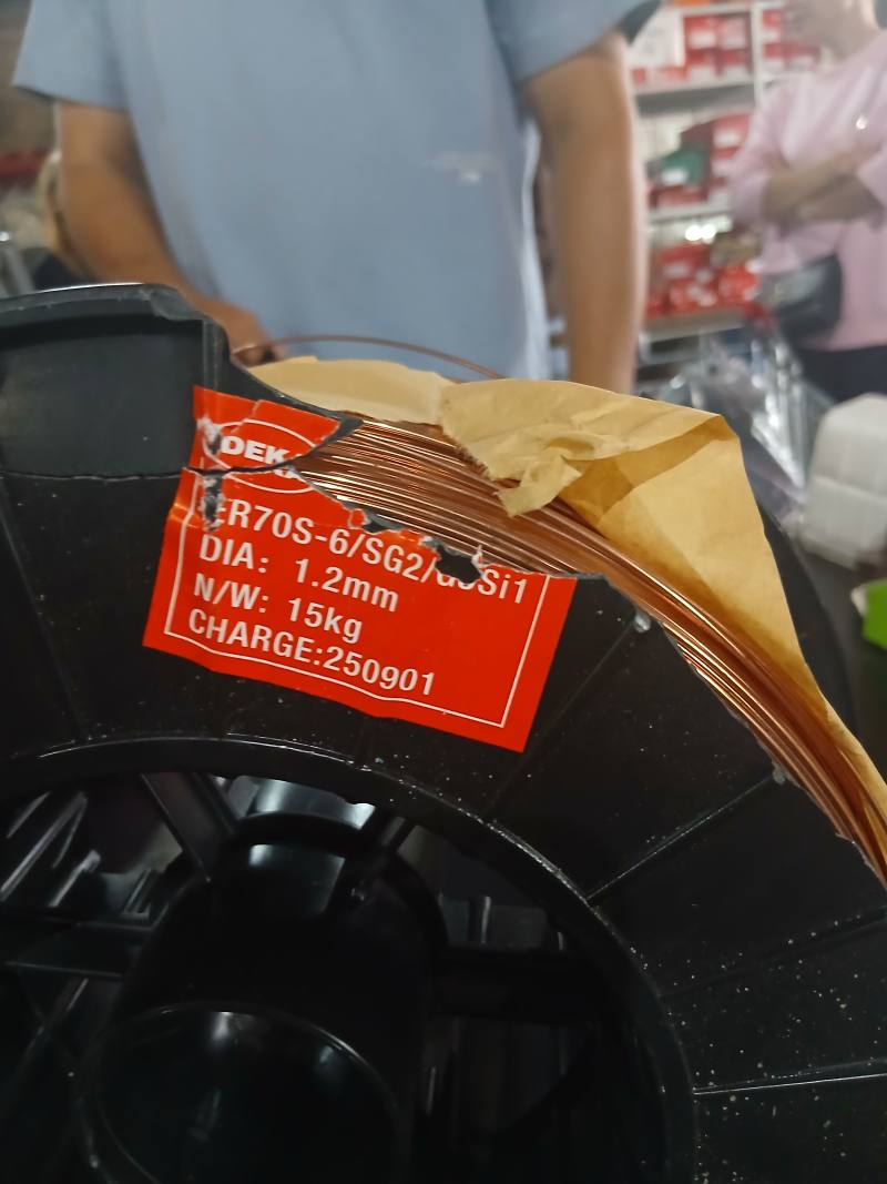 Сварочная проволока ER70S-6/SG2/Si1 DIA: 1.2mm N/W: 15kg