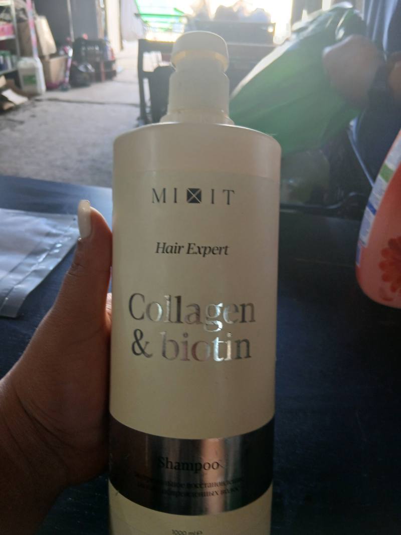Шампунь Collagen & Biotin