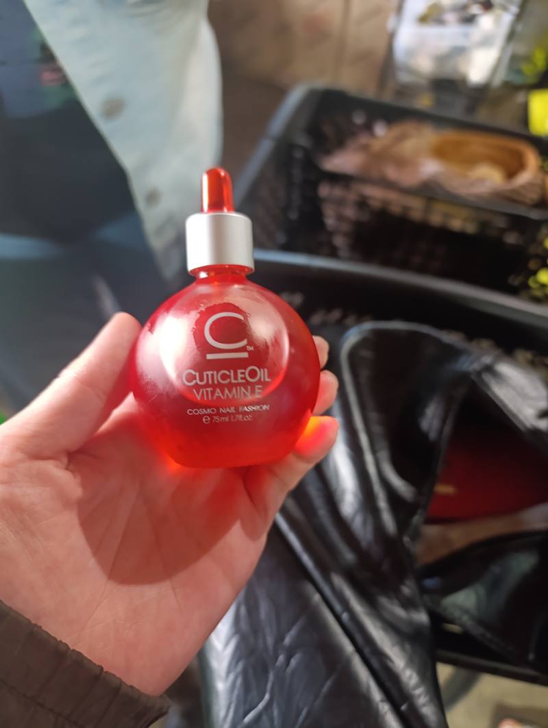 Cuticle Oil Vitamin E